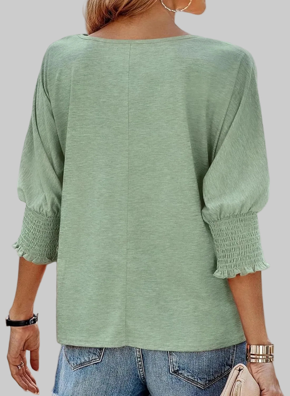 BLUSA SENCILLA CON ESCOTE REDONDO
