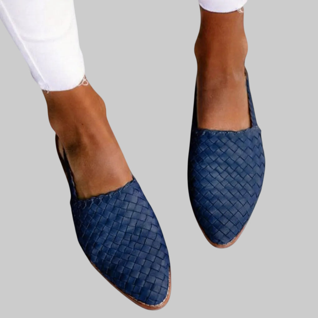 MOCASINES Y TEJIDO TRENZADO