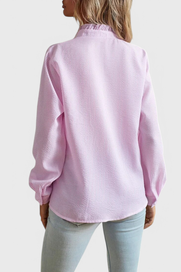 BLUSA ELEGANTE CON VOLANTES