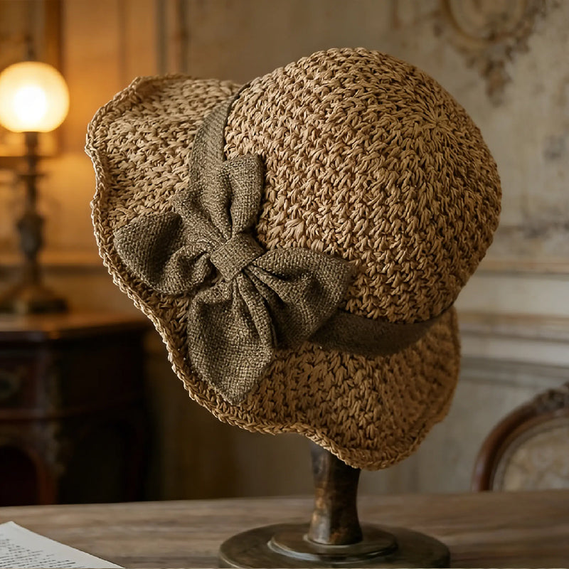 ELEGANTE SOMBRERO CON LAZO