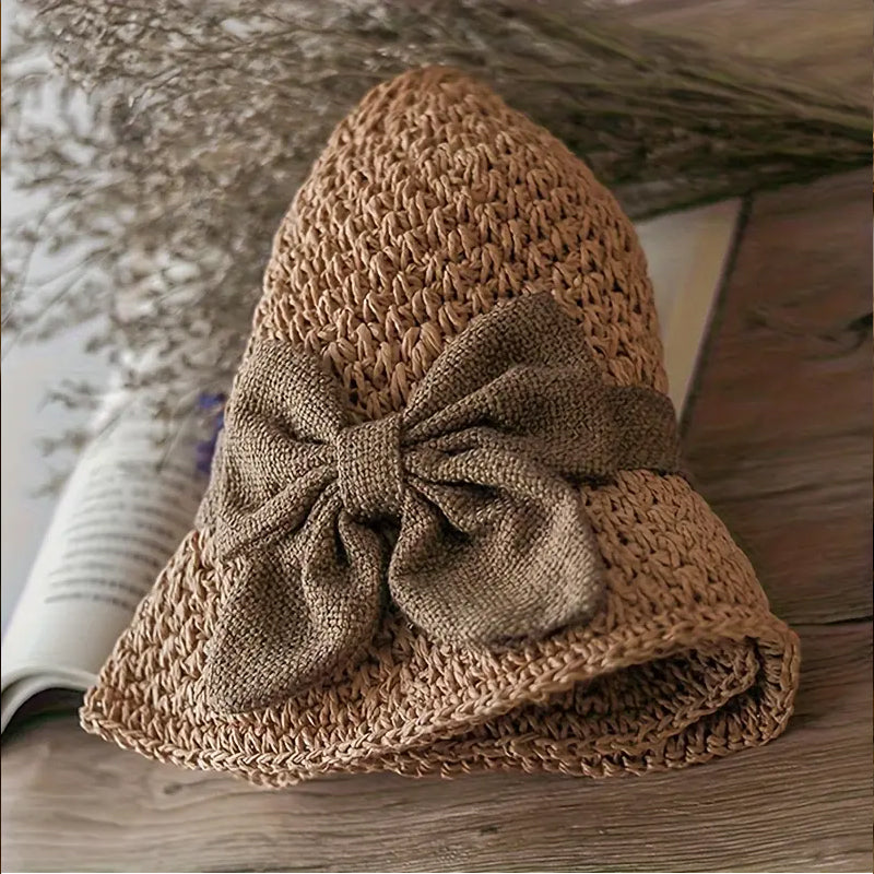 ELEGANTE SOMBRERO CON LAZO